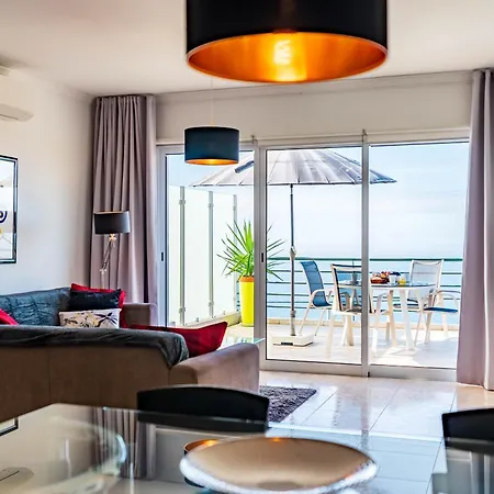 Casa Flora, 2 Quartos,vista Mar Arco da Calheta (Madeira)