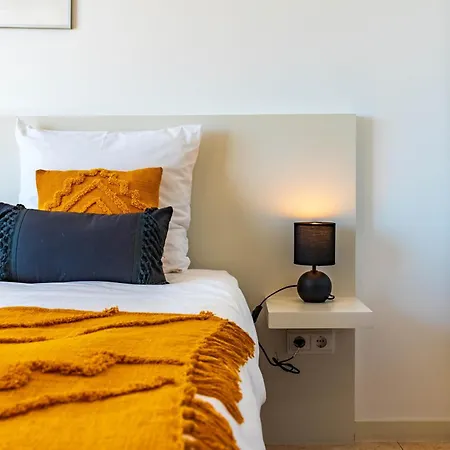 Casa Flora, 2 Quartos,vista Mar Arco da Calheta (Madeira)