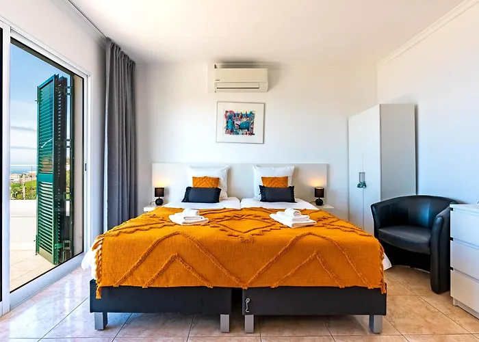 Casa Flora, 2 Quartos,vista Mar * ארקו דה קלחטה